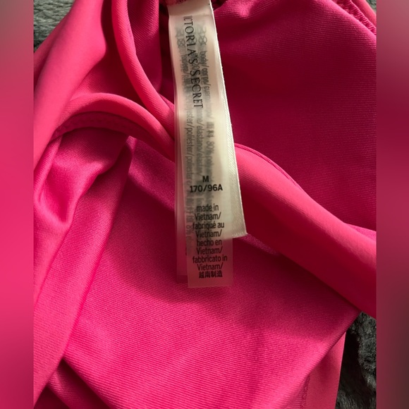 Victoria Secret Bathing Suit top and bottom medium , PINK ! Very Nice ! - Picture 7 of 10